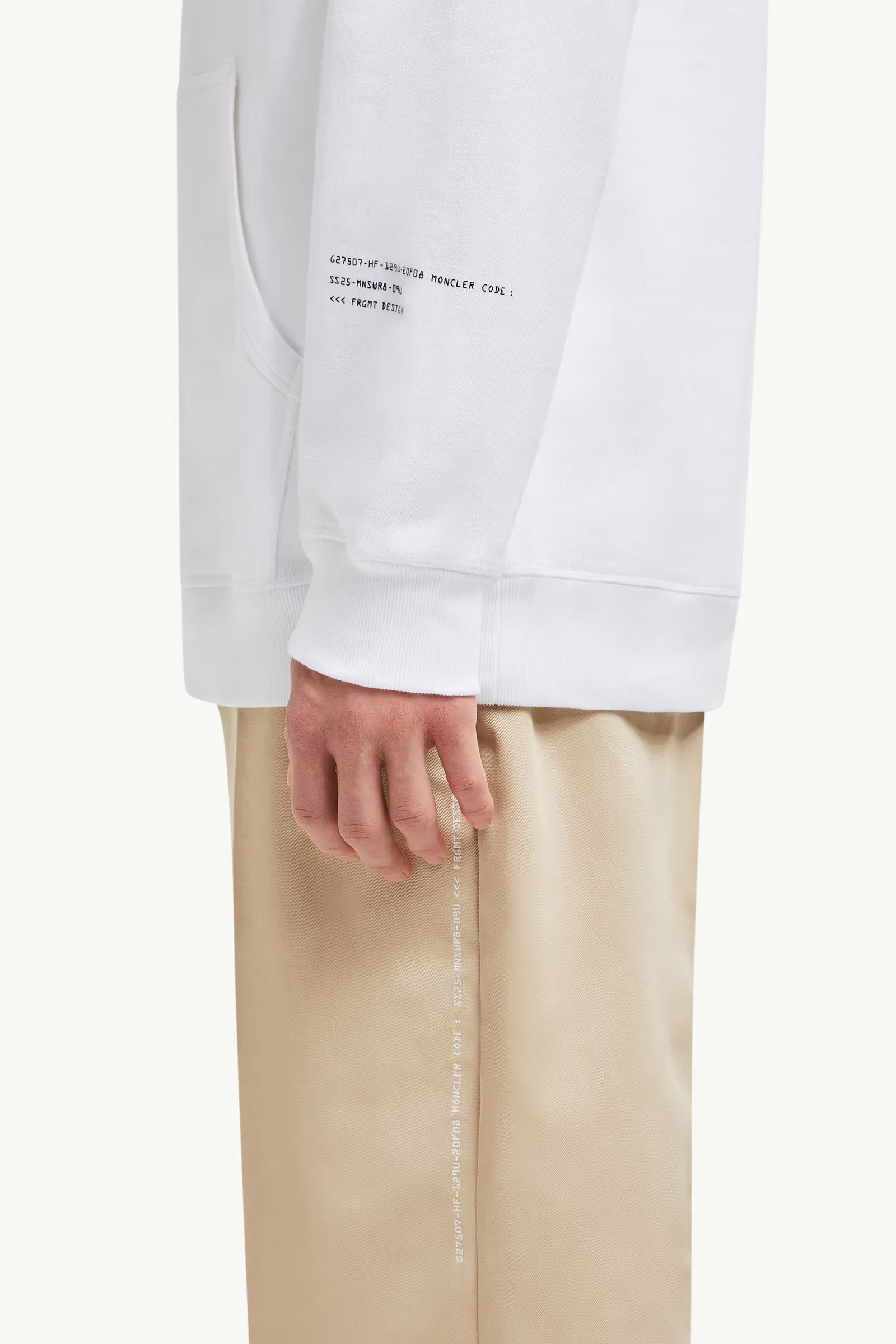 Moncler x FRGMT フーディー