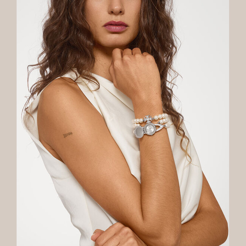 Vivienne Westwood（ヴィヴィアンウエストウッド）The Strand Watch