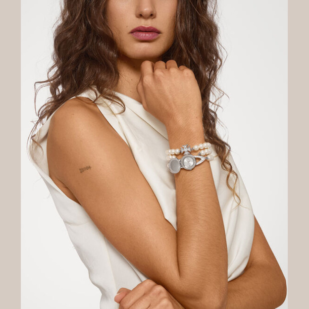 Vivienne Westwood（ヴィヴィアンウエストウッド）The Strand Watch