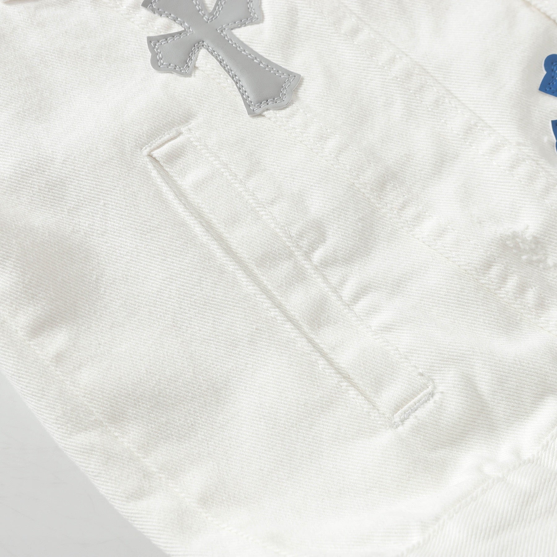 【Chrome Hearts】クロムハーツ 新作デニムジャケット Tシャツ