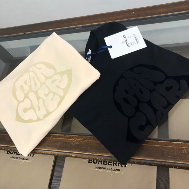 MONCLER モンクレール 新作パーカー トレーナー 長袖 ブランド 丸襟 カジュアル 人気  秋服 メンズ