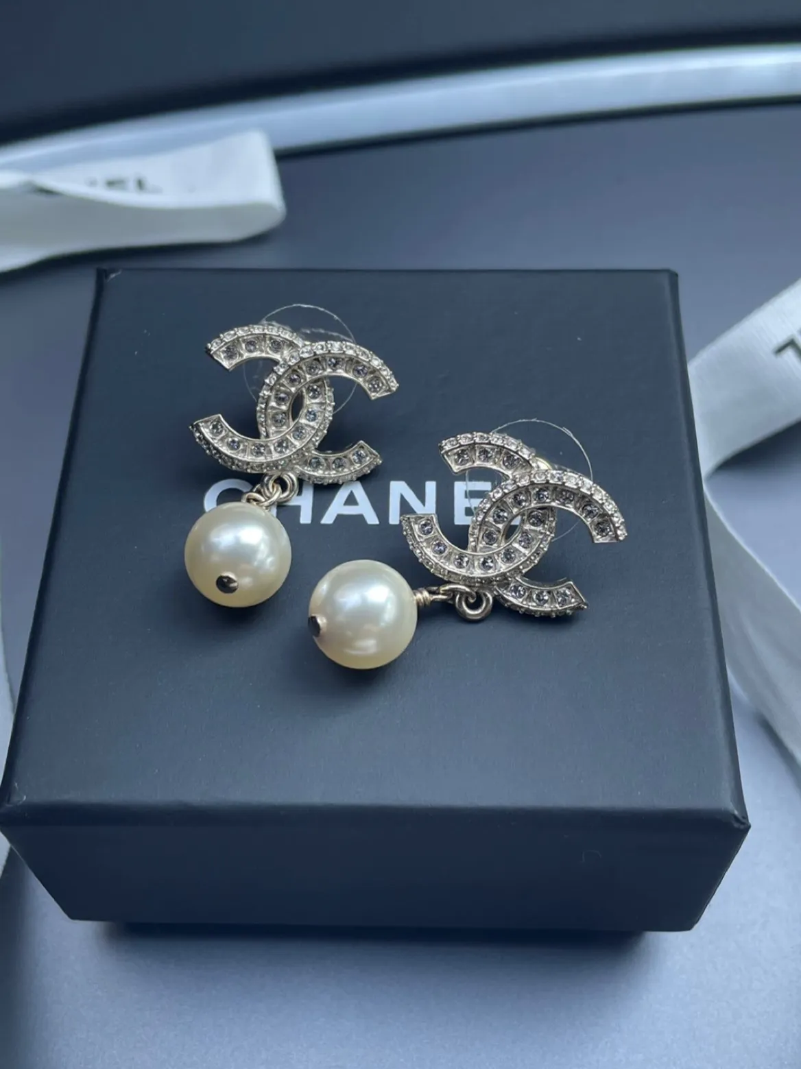 【国内発送/直営店】ゴールドパールピアス 2*3.4cm