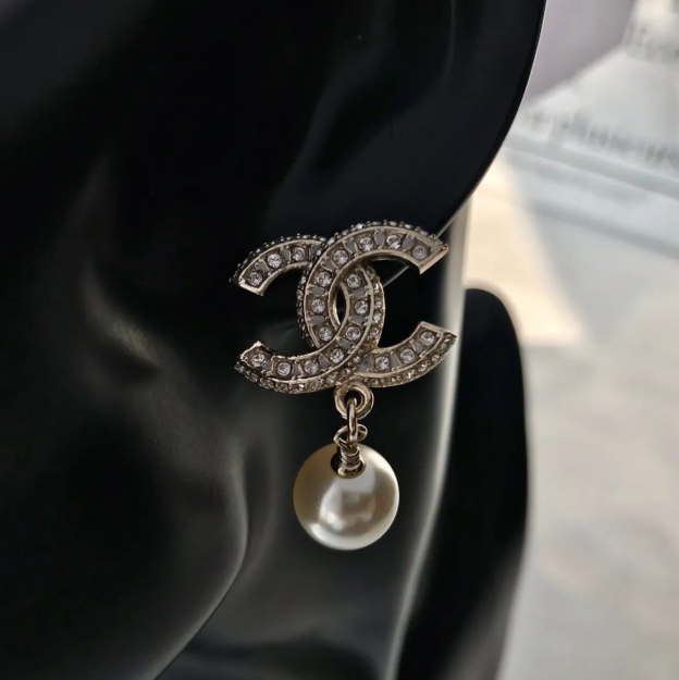 【国内発送/直営店】ゴールドパールピアス 2*3.4cm