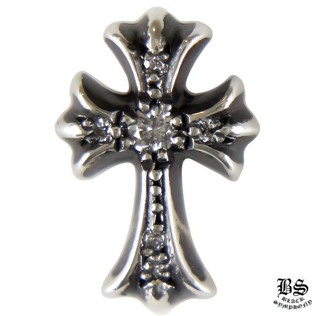 クロムハーツ CHクロスベビーファットスタッド ピアスwithパヴェダイヤモンド