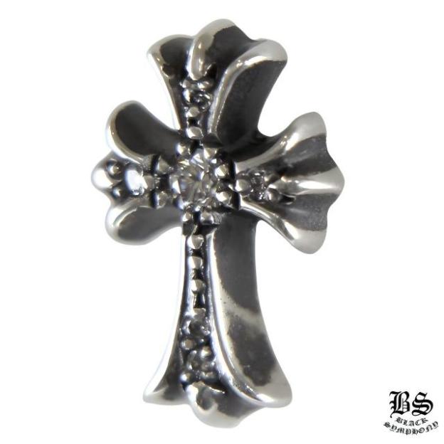 クロムハーツ CHクロスベビーファットスタッド ピアスwithパヴェダイヤモンド