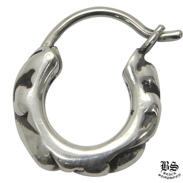 クロムハーツ タイニースクロールフープピアス