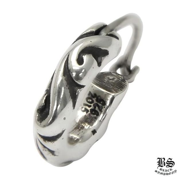 クロムハーツ タイニースクロールフープピアス