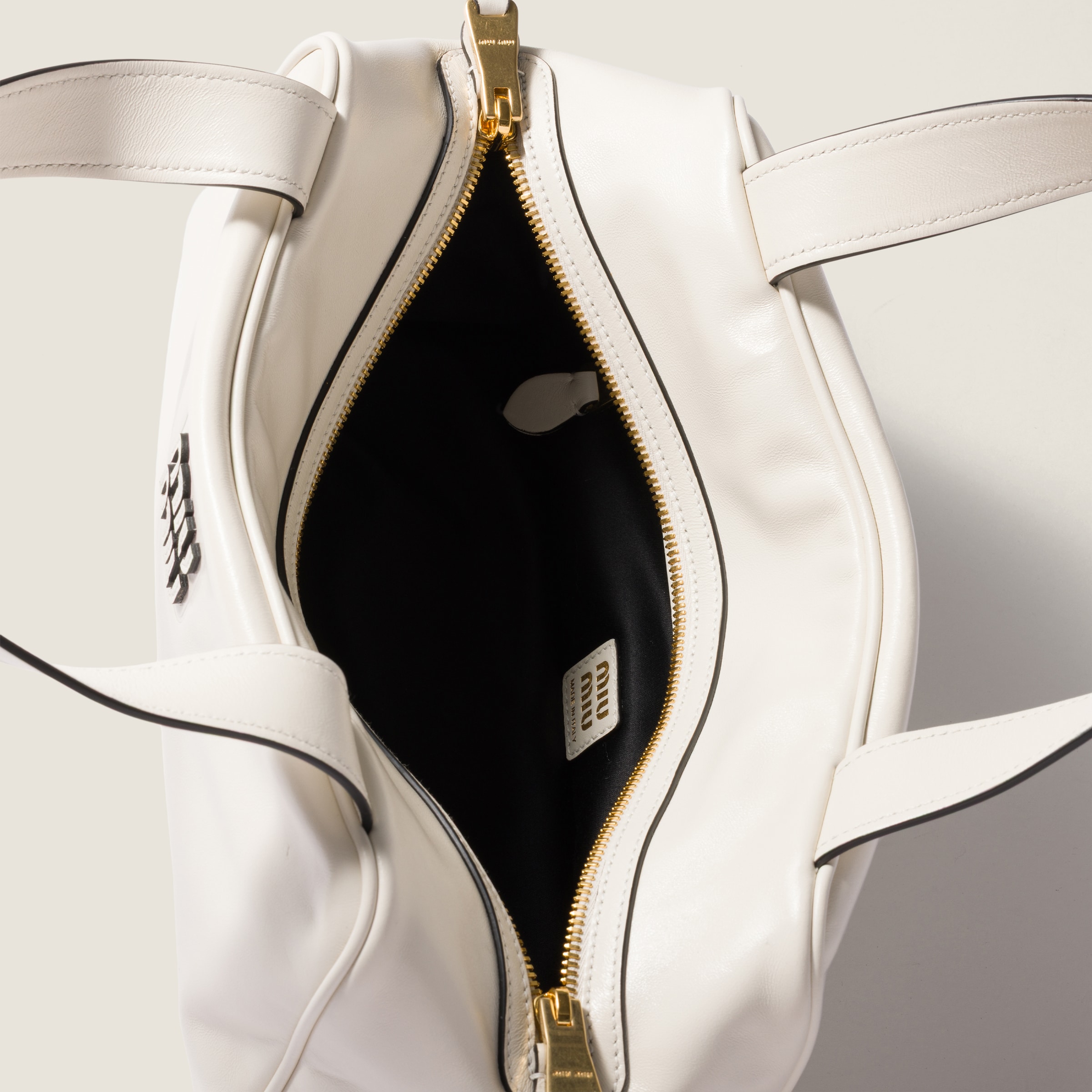 レザー トップハンドル バッグ