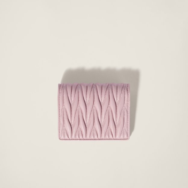 マテラッセレザー 折り財布