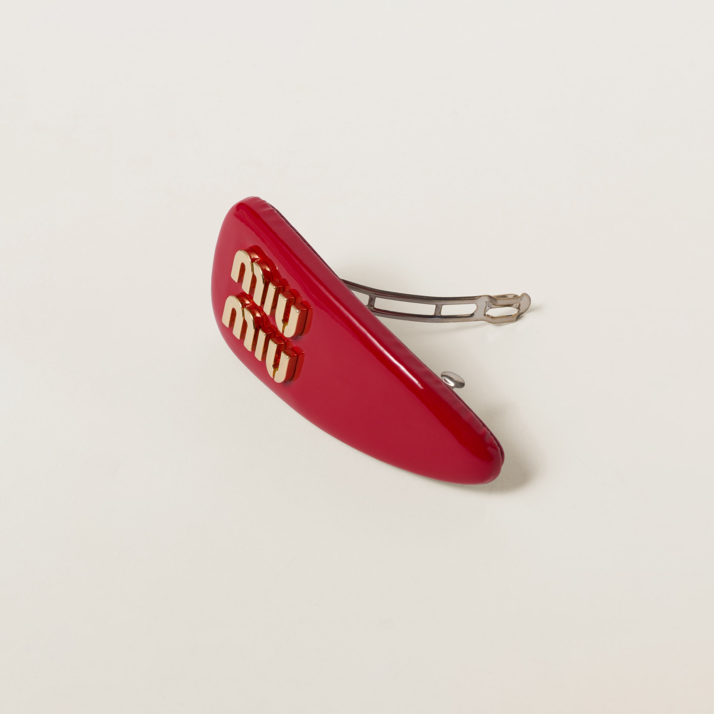 パテントレザー ヘアクリップ