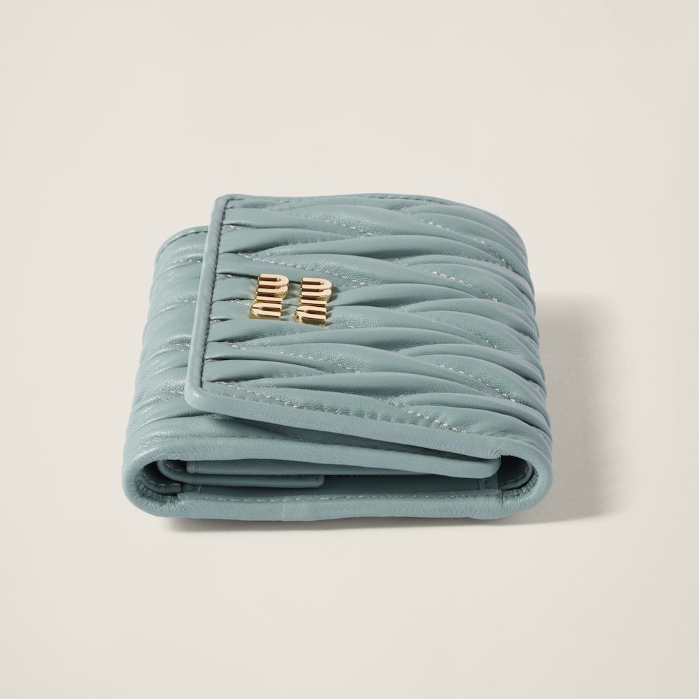 マテラッセレザー 財布