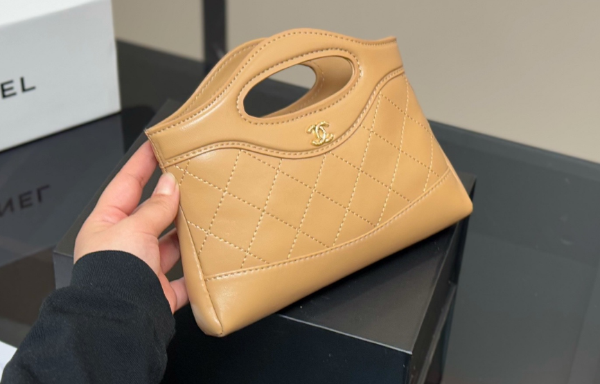 シャネル シャネル 31 レザー 2WAYショルダーバッグ マトラッセ