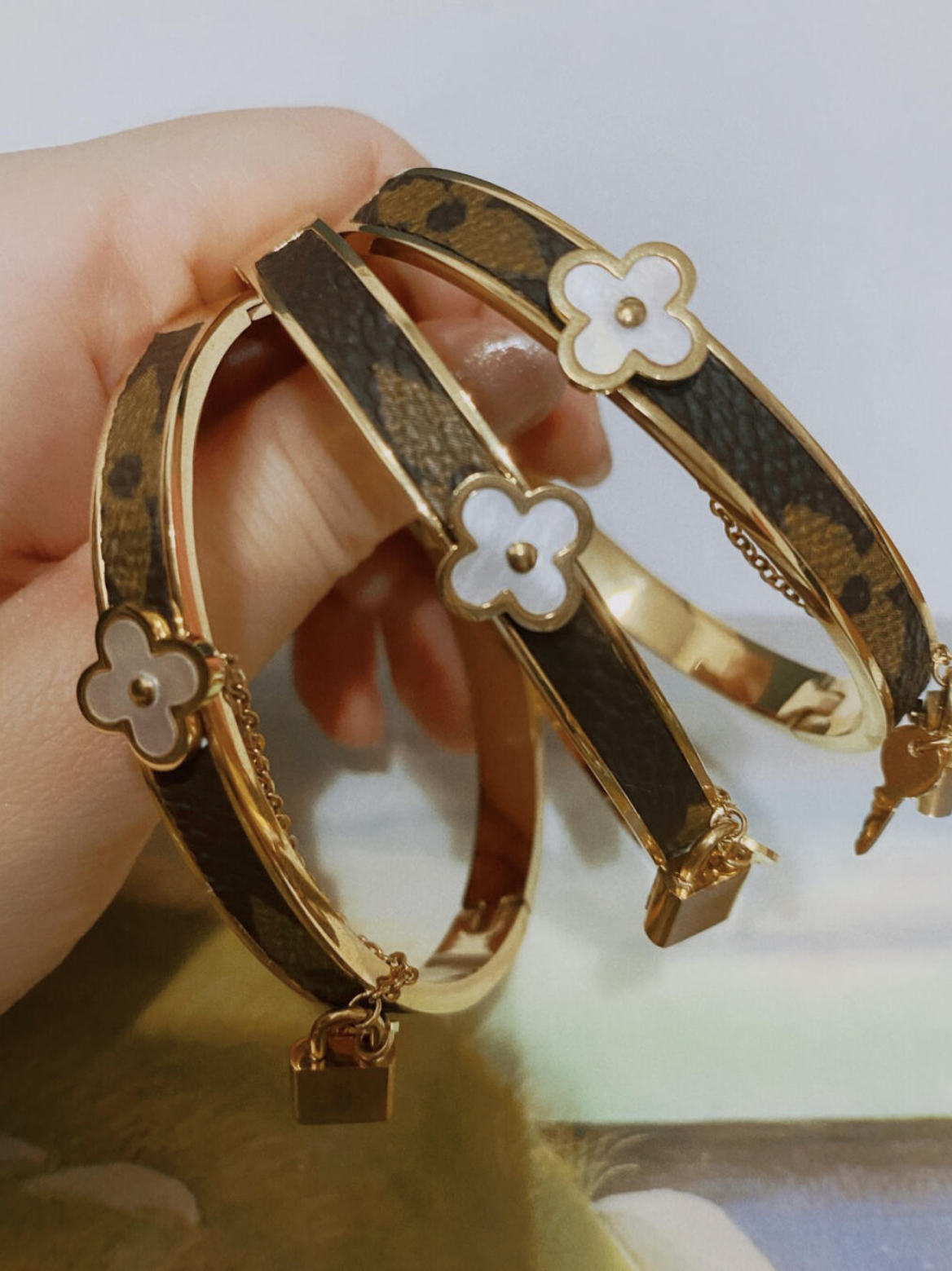 【国内発送/直営店】人気のブレスレット