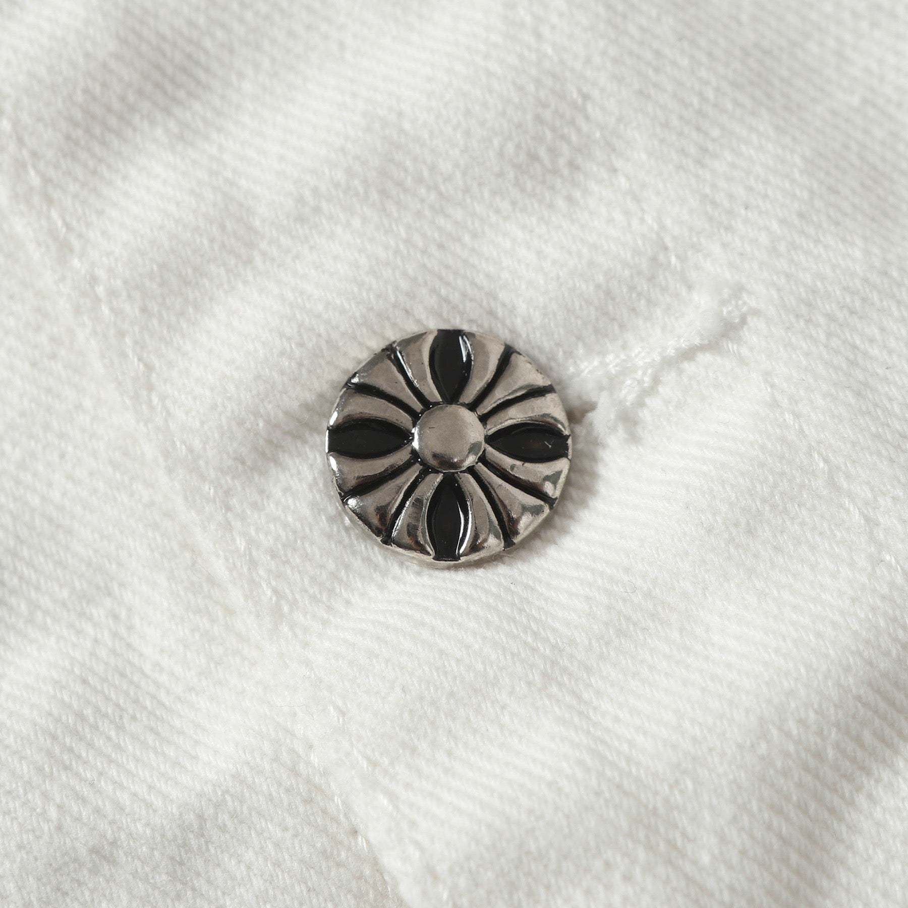 【Chrome Hearts】クロムハーツ 新作デニムジャケット Tシャツ