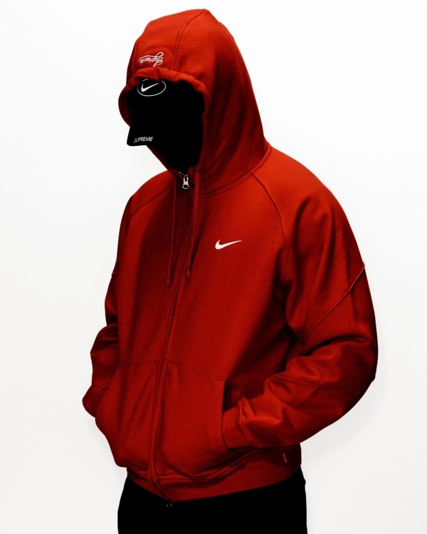 シュプリーム × ナイキ コラボレーション エンブロイダリーロゴ フリース裏起毛 ヘビーウェイト パーカー (フルジップ) 3カラー展開：ブラック／グレー／レッド​