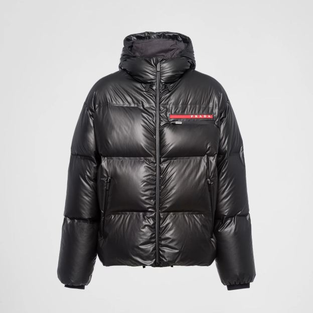 PRADA ライトナイロンフード付きパファージャケット ダウン ジャケット
