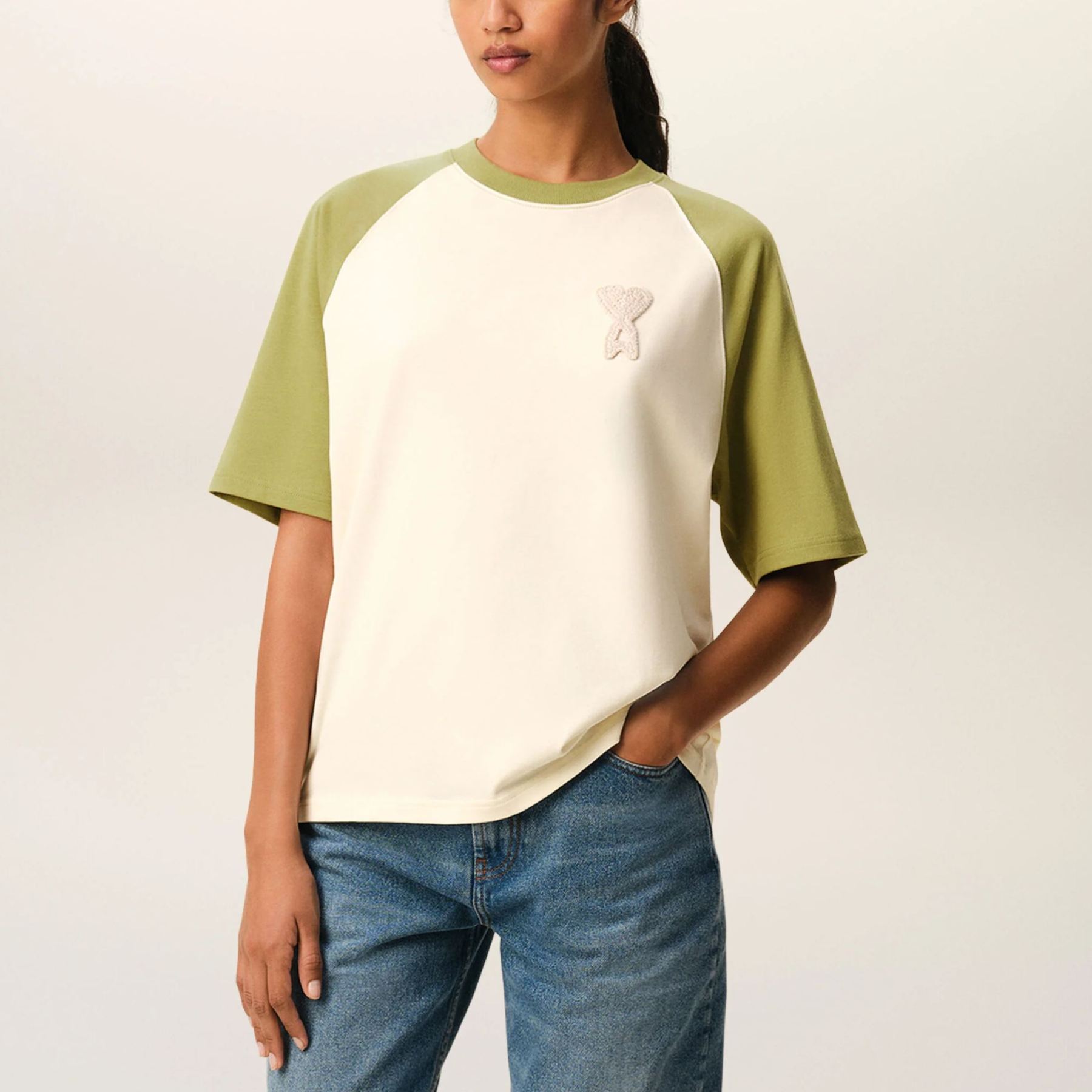 ホワイト＆グリーン コットン Ami De Coeur ニットパッチ Tシャツ