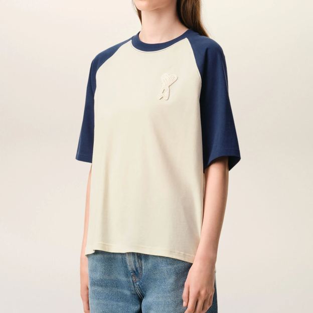 ホワイト＆ブルー コットン Ami De Coeur ニットパッチ Tシャツ
