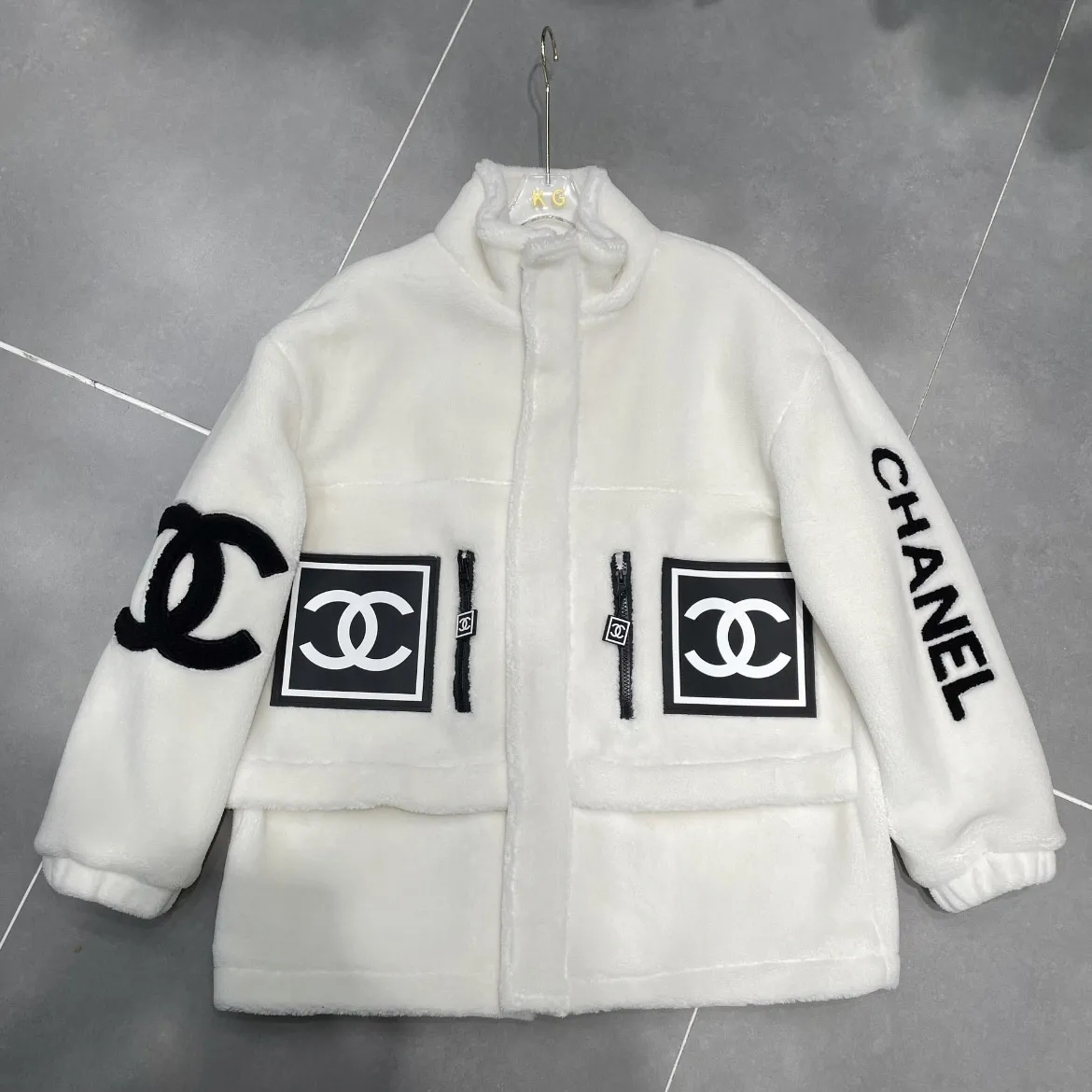 CHANELレトロ風インパクトカラー刺繍アルファベットファスナーカーディガンコート