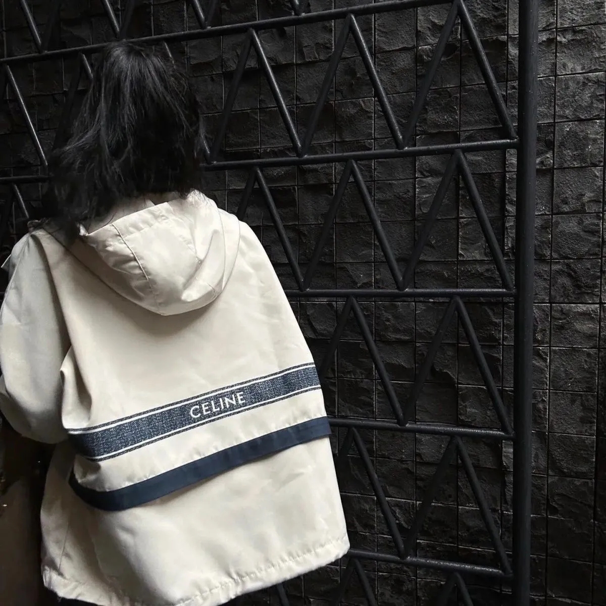 CELINE[青春の息吹]スポーツスタイルのジャケット