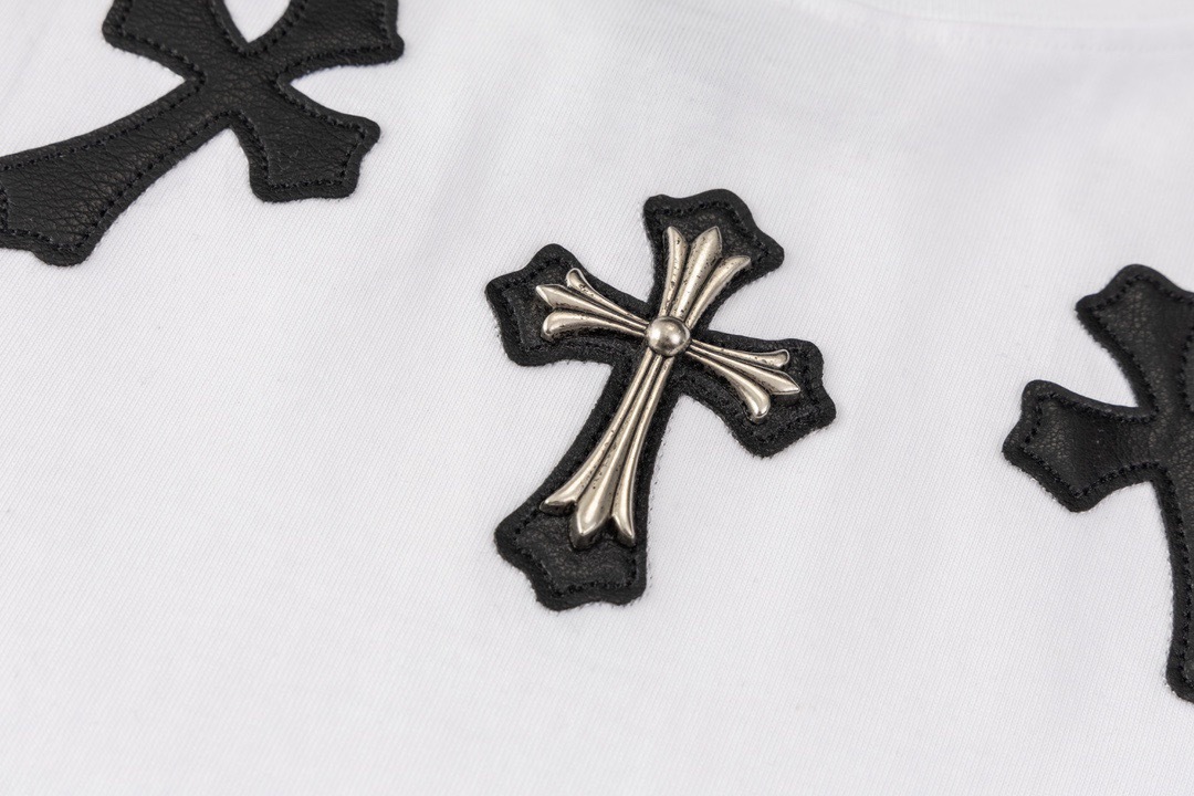 Chrome Hearts Tシャツ黒&白 H0115