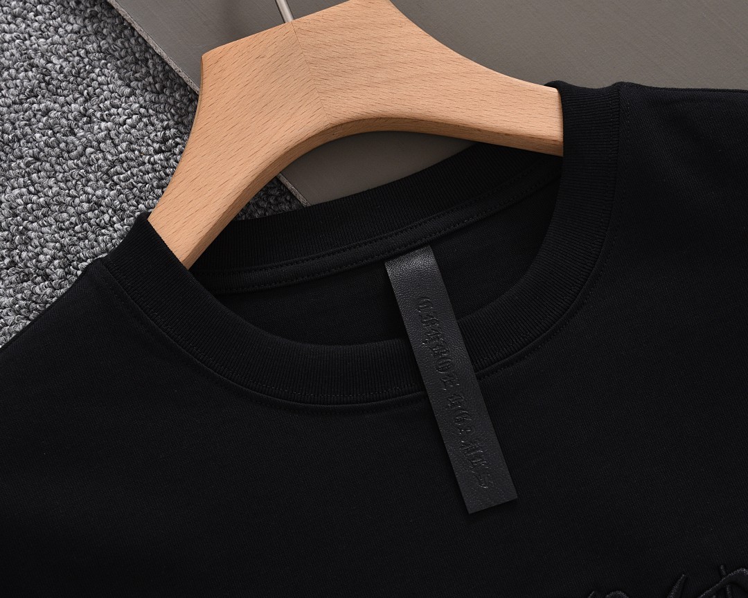 Chrome Hearts Tシャツ 3 色　H0133