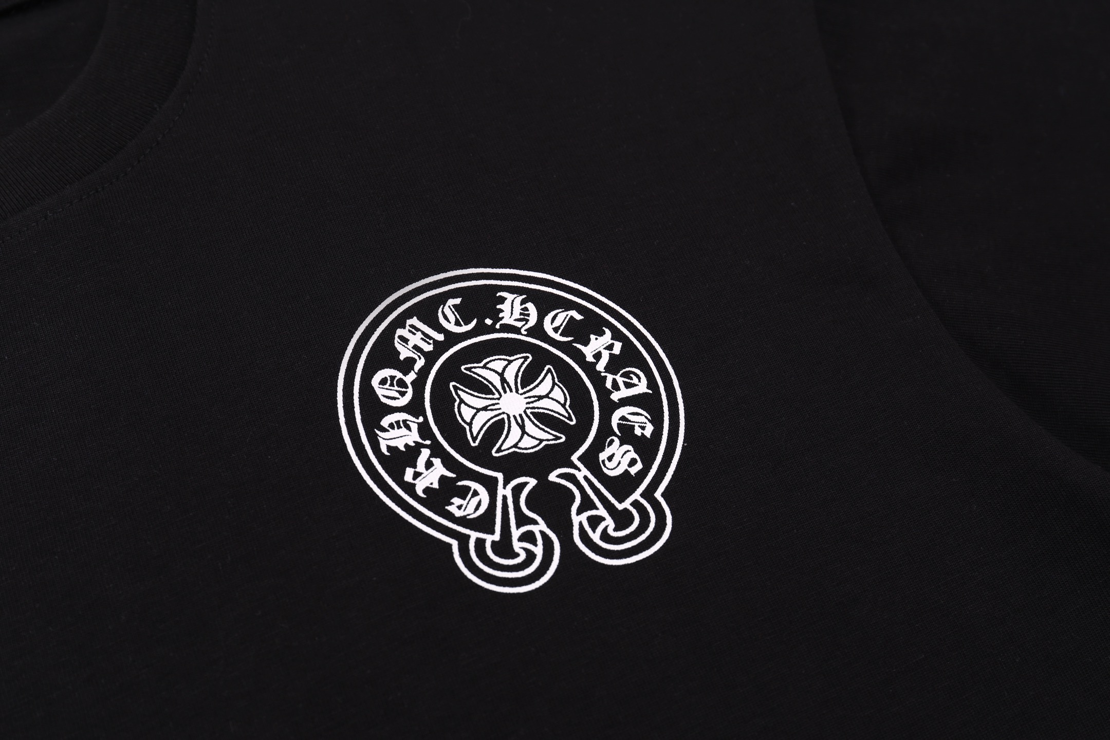Chrome Hearts Tシャツ黒&白 H0156