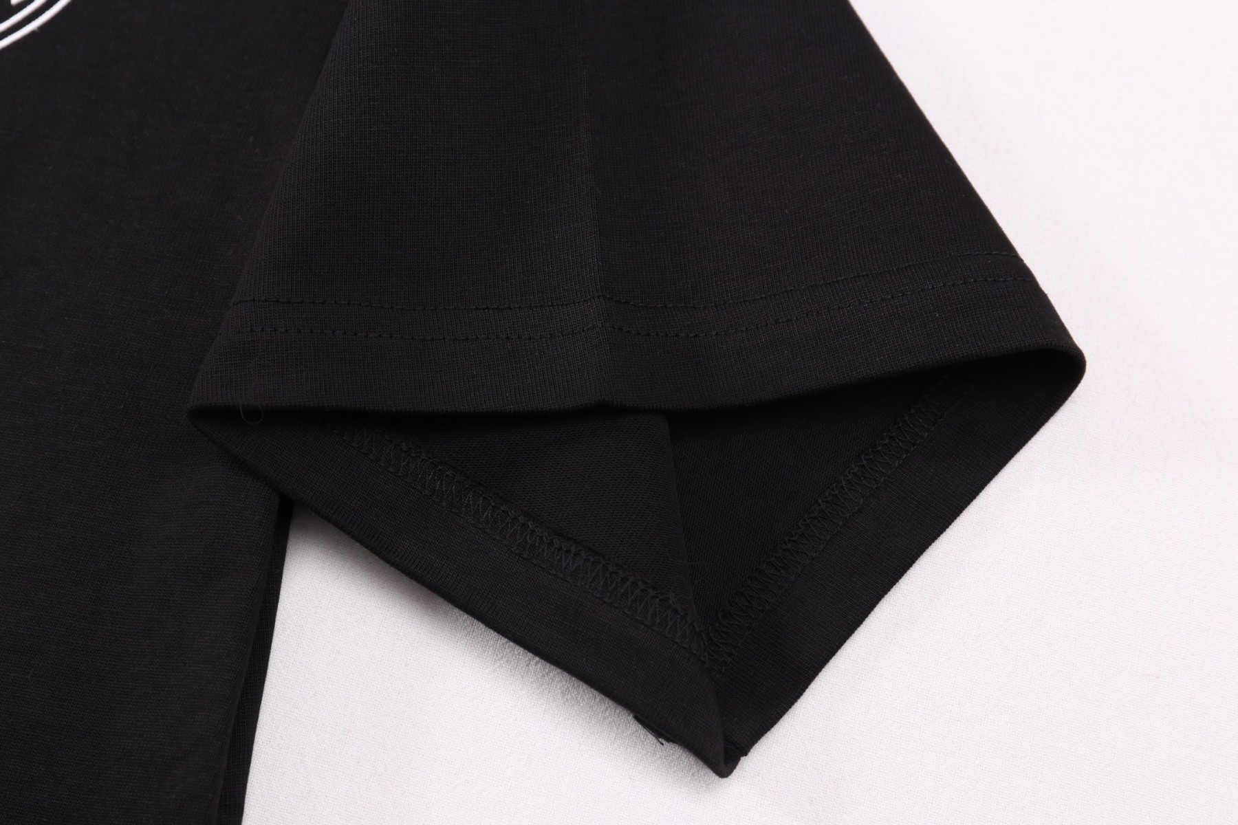 Chrome Hearts Tシャツ黒&白 H0156