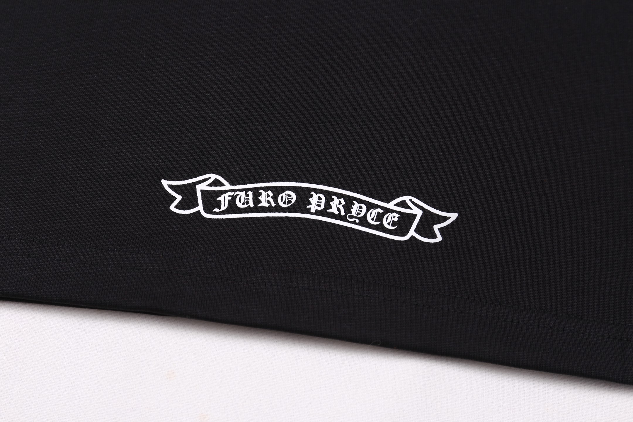 Chrome Hearts Tシャツ 黒&白 H0161