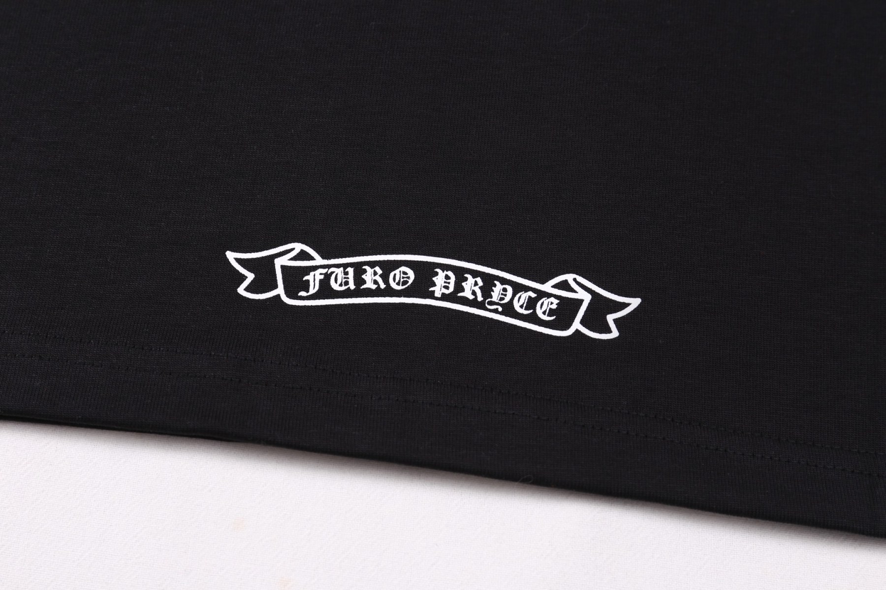 Chrome Hearts Tシャツ 黒&白 H0161