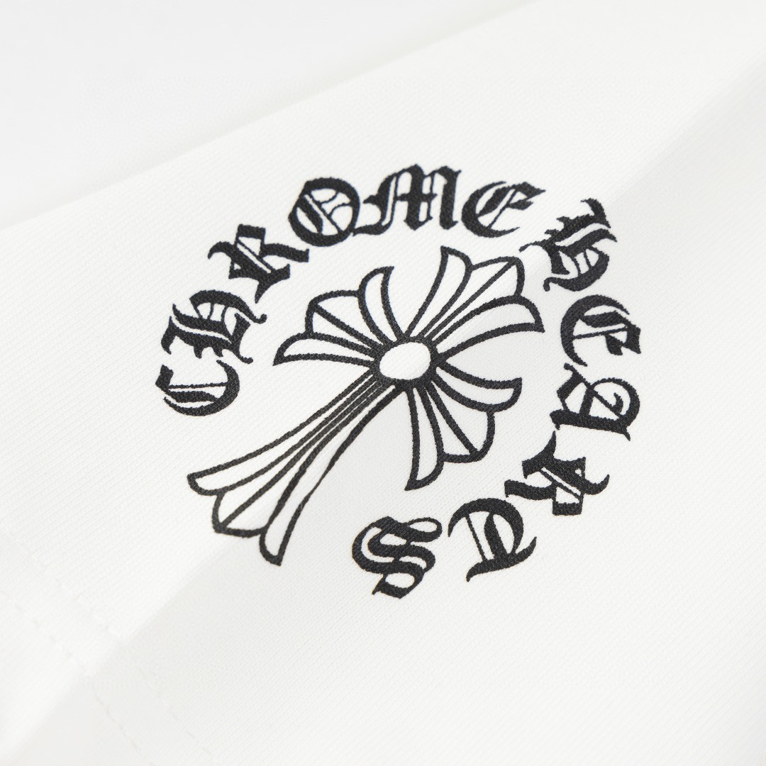 Chrome Hearts Tシャツ黒&白 H0163