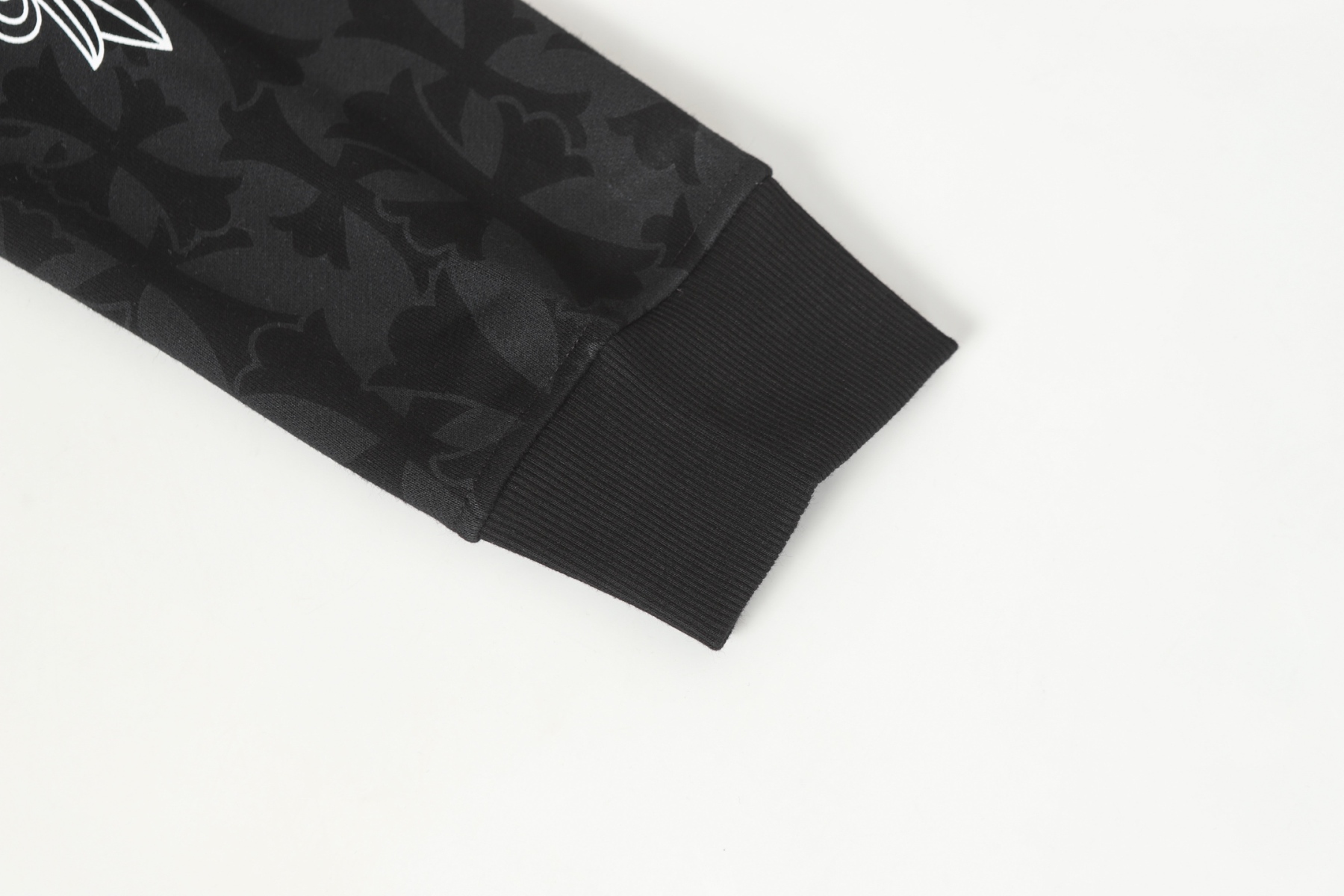 CHROME HEARTSクロムハーツ セメタリープリントジップパーカーblack