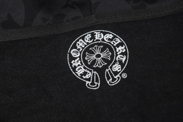 CHROME HEARTSクロムハーツ セメタリープリントジップパーカーblack