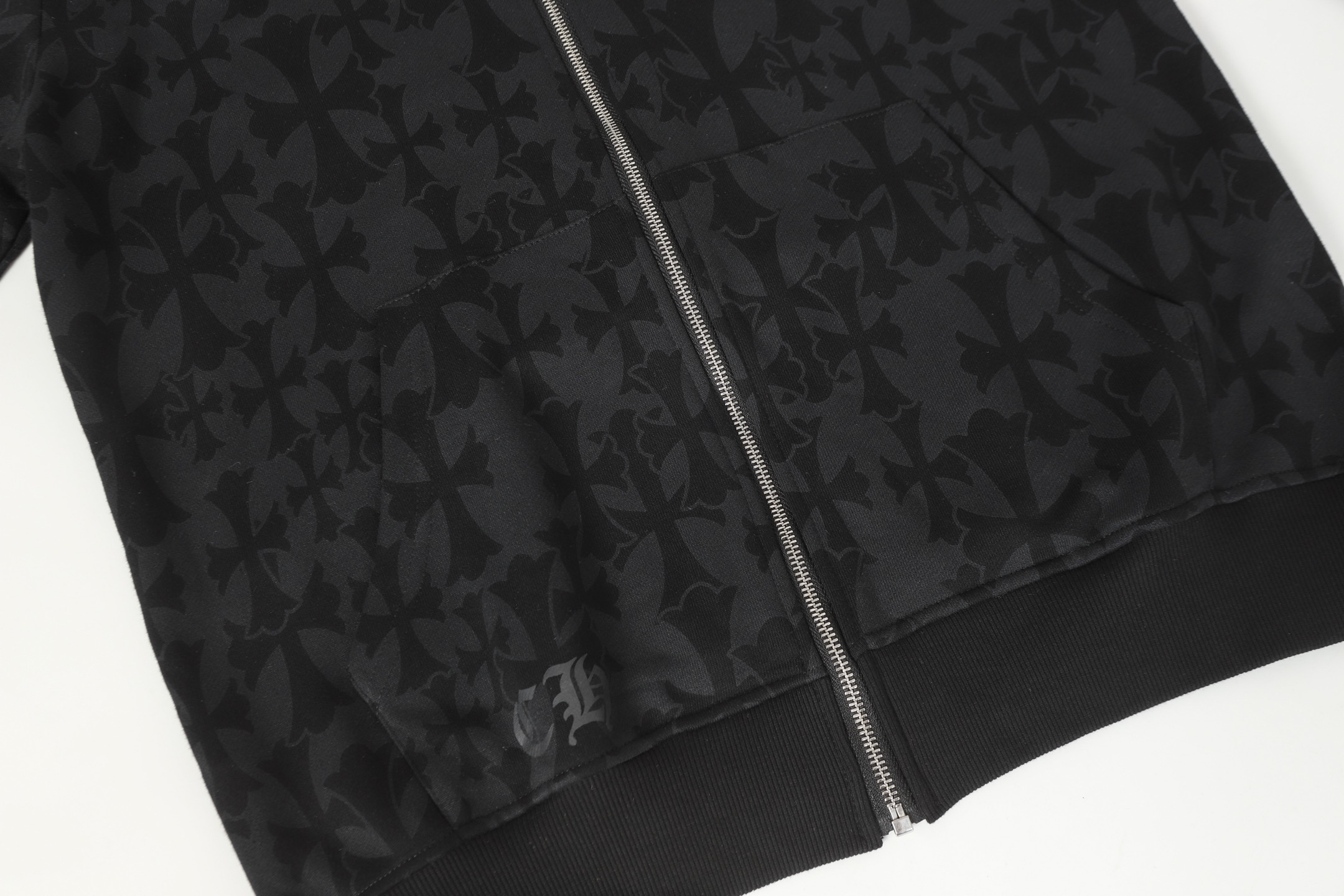 CHROME HEARTSクロムハーツ セメタリープリントジップパーカーblack