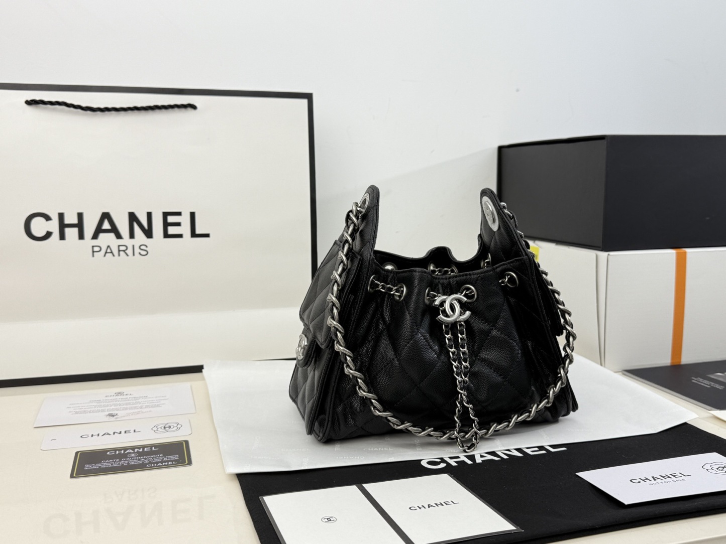 CHANEL（シャネル） × ショルダーバッグ・ポシェット（レディース）