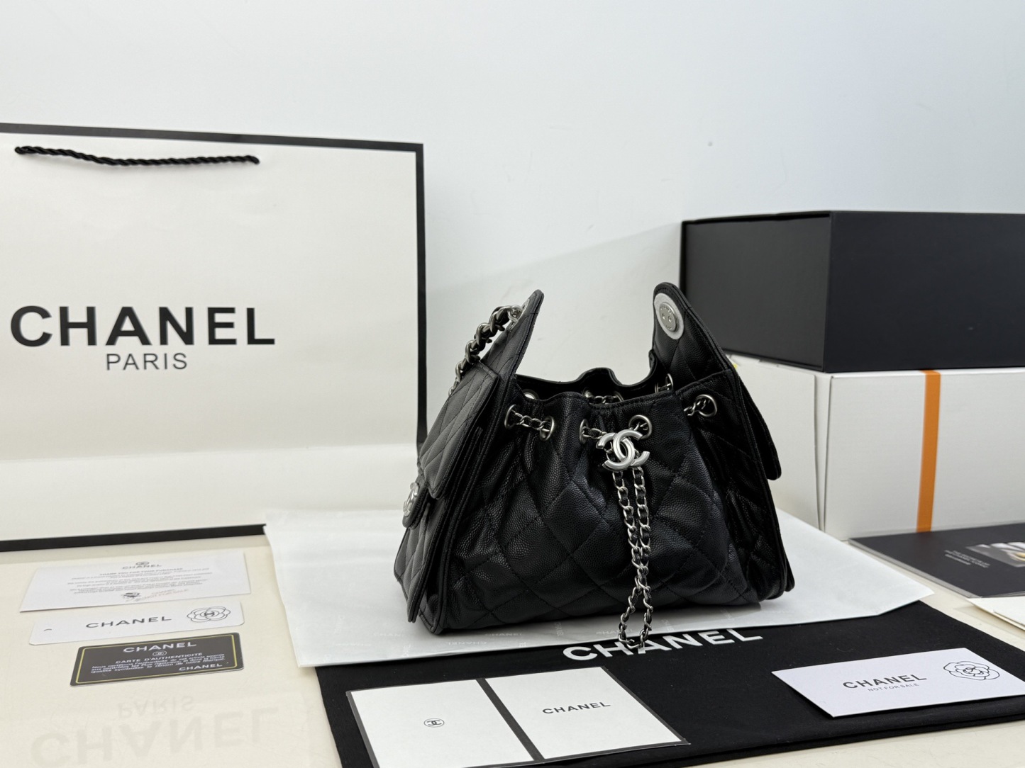 CHANEL（シャネル） × ショルダーバッグ・ポシェット（レディース）