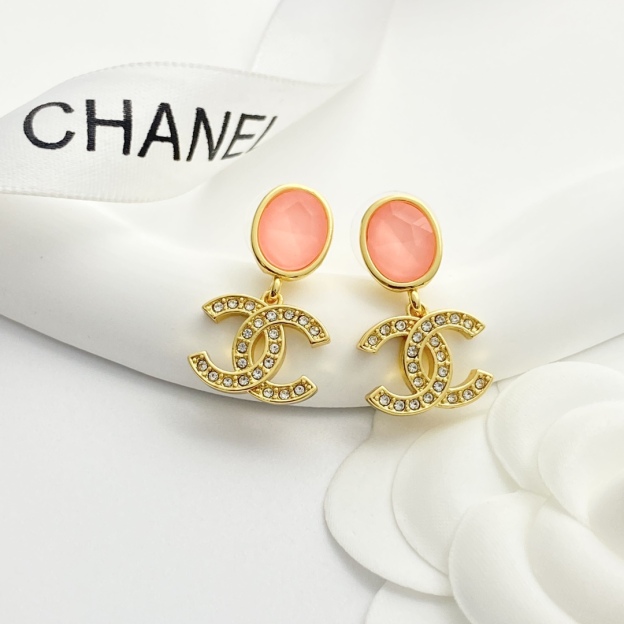 CHANEL ピンククリスタル フルダイヤCCロゴ ピアス