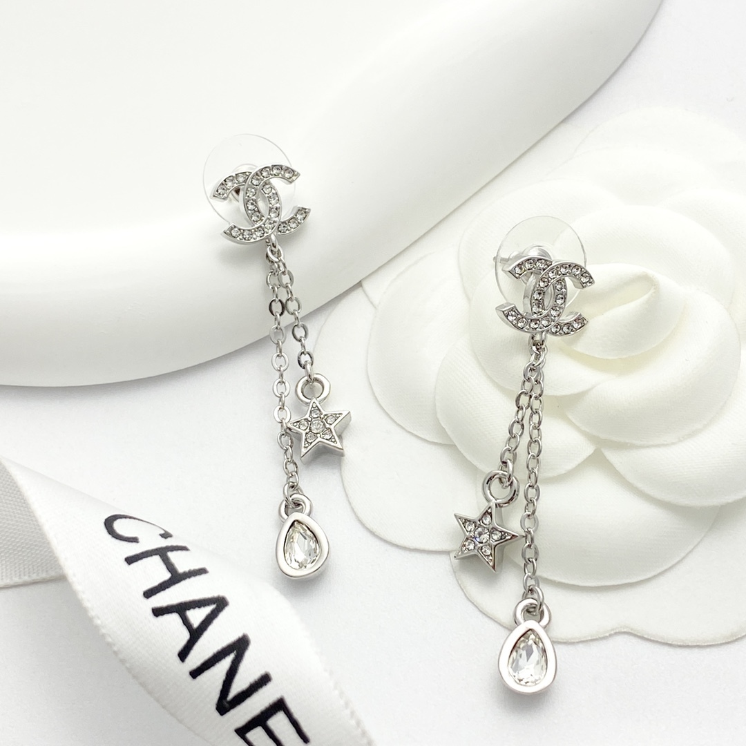 CHANEL ゴールド フルダイヤ CCスター フリンジイヤリング