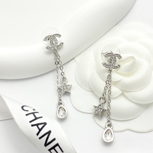 CHANEL ゴールド フルダイヤ CCスター フリンジイヤリング