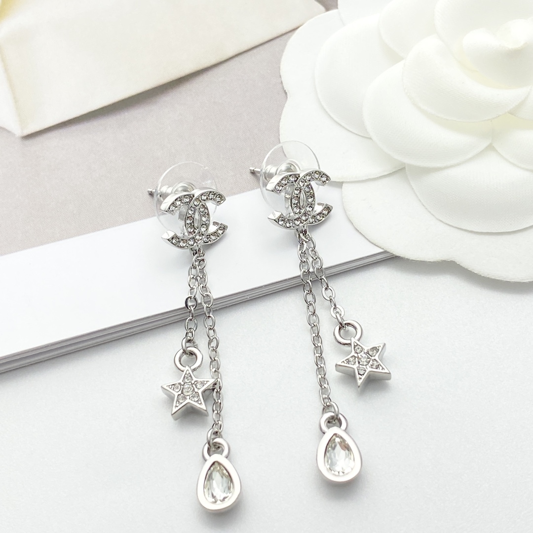 CHANEL ゴールド フルダイヤ CCスター フリンジイヤリング