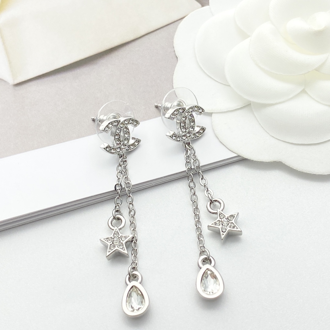 CHANEL ゴールド フルダイヤ CCスター フリンジイヤリング