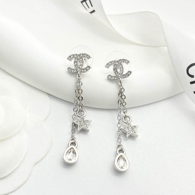 CHANEL ゴールド フルダイヤ CCスター フリンジイヤリング