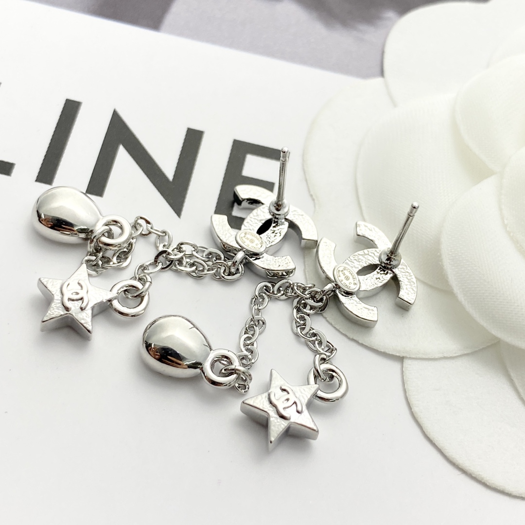 CHANEL ゴールド フルダイヤ CCスター フリンジイヤリング