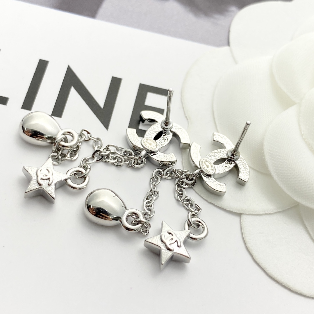 CHANEL ゴールド フルダイヤ CCスター フリンジイヤリング