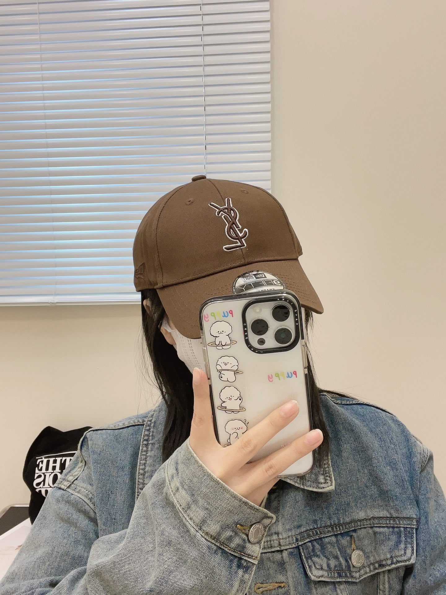 YVES SAINT LAURENT エンブロイダリー シグネチャーロゴ キャップ