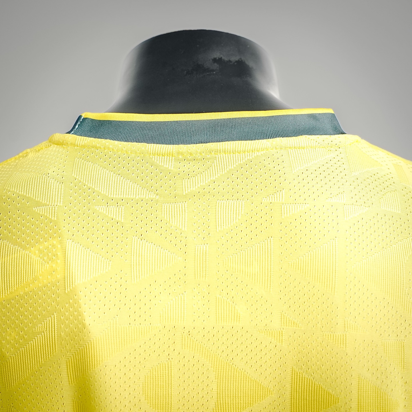 Nike Dri-FIT アドバンス 2026年ワールドカップ ブラジル代表 ホーム スタジアムジャージ ユニセックス 半袖