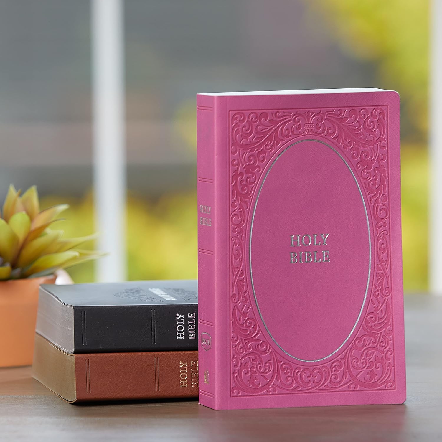NKJV, Holy Bible, Soft Touch Edition, Pink