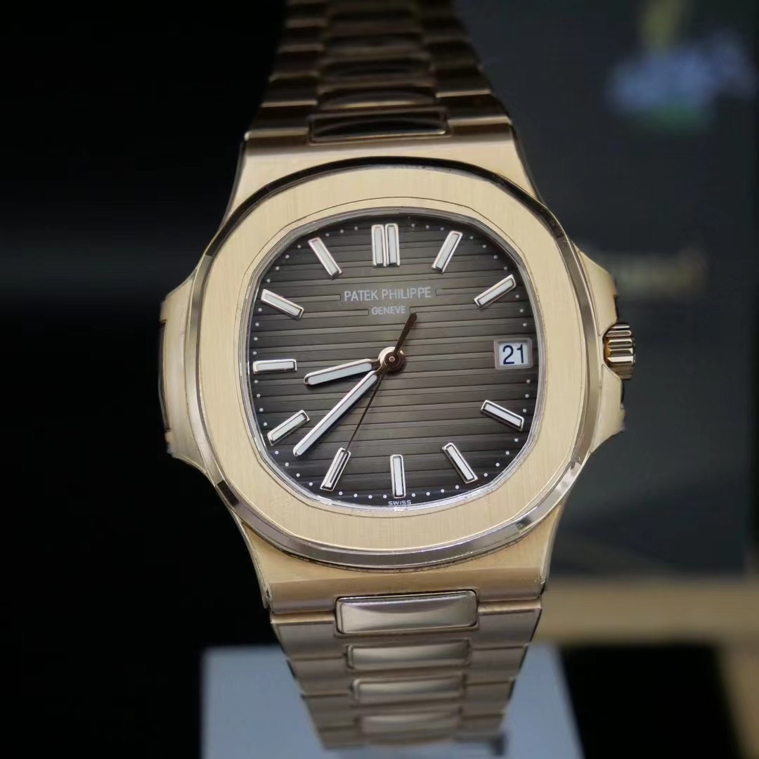 Patek Philippe 百达翡丽 PP表Nautilus 玫瑰金鹦鹉螺 5711/1R-001 