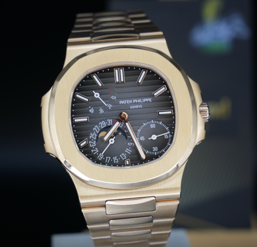 Patek Philippe 百达翡丽  Nautilus Annual