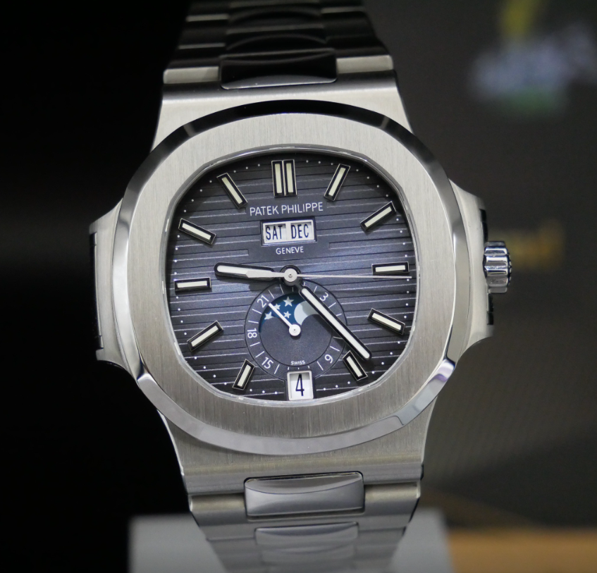 Patek Philippe 百达翡丽 PP表Nautilus Annual